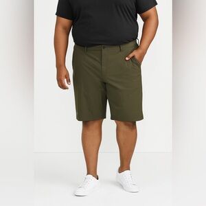 Solaris Men's Green Flat Front Shorts